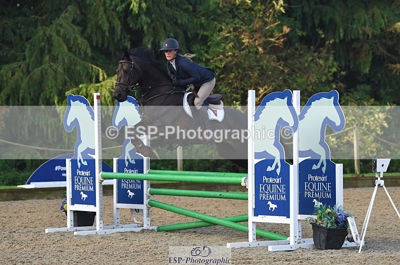 230909-080800-04078 - Cls 15 British Novice & 90cm Open