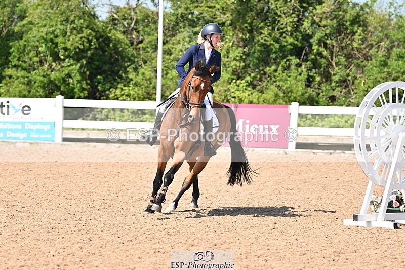 240509A-112646-01503 - Cls 2 Discovery and 1m Open