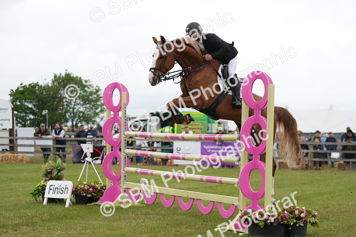 SBM_05297 - Class 201 - British Horse Feeds Speedi Beet Horse of the Year Show Grade  C