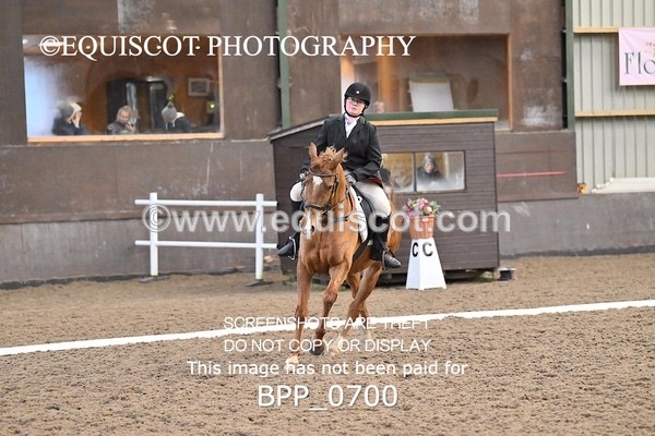 BPP_0700 - 18 / 19 - M BAKER