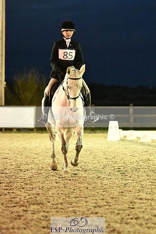 231105-171430-04623 - Cls 5 Novice 27 17.00 to End