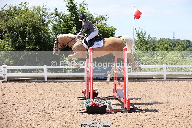 240629A-140132-06653 - Cls 19 Foxhunter and 1.10m Open
