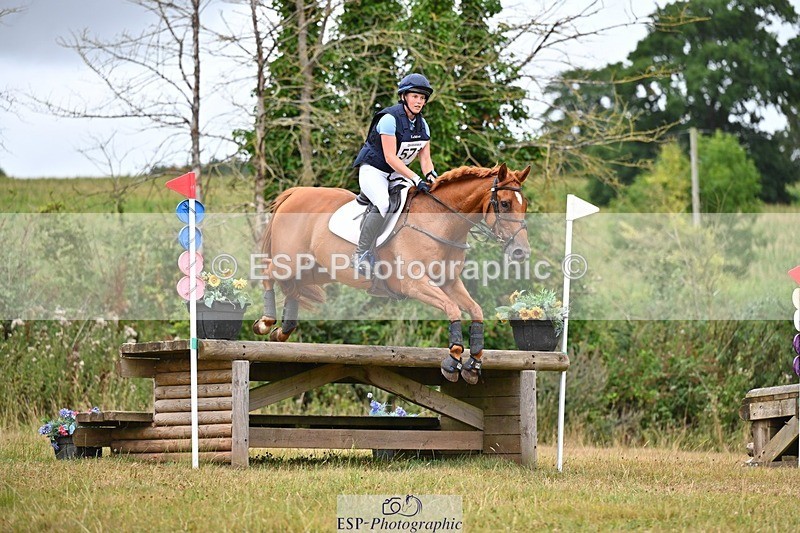 250803A-131905-14081 - M-571-Chloe.Richards-WHIXLEY.RAMIROS.BE.SURPRISING