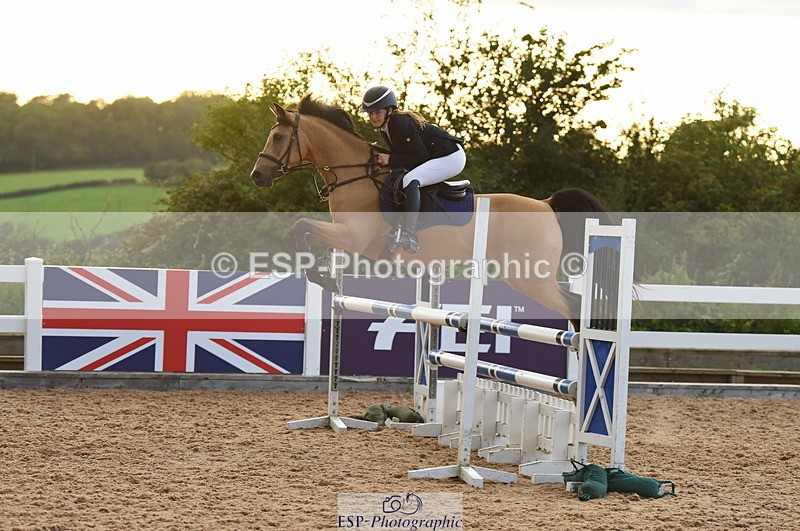 230815A-195700-00674 - 1m