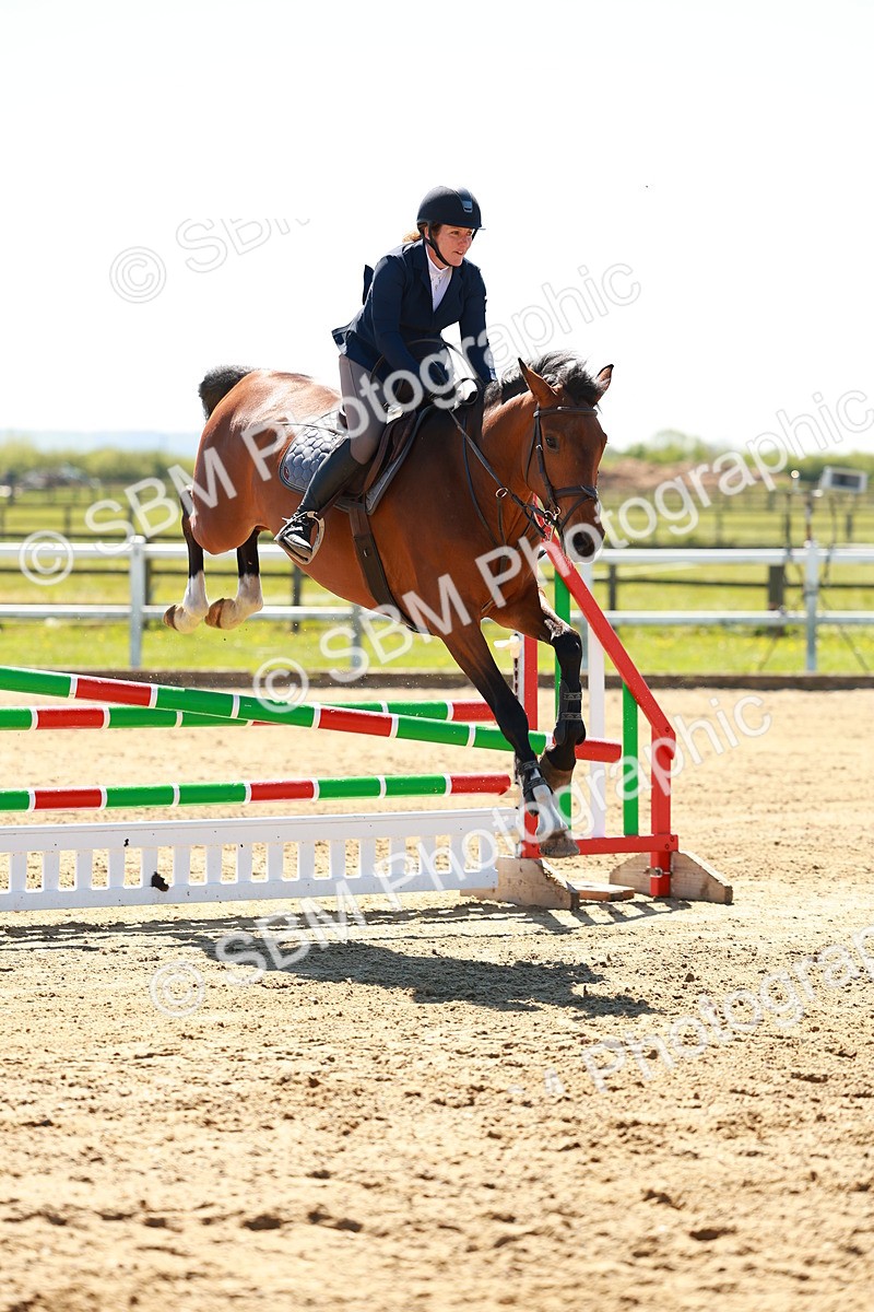 SBM_001266 - Class 4 - Senior Newcomers 1.10m
