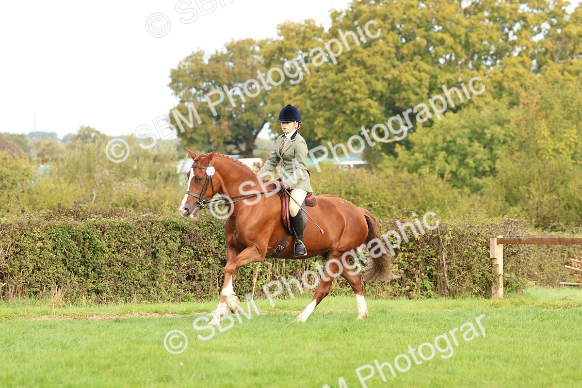 SBM_56640 - S40 - Starters Ridden Showing