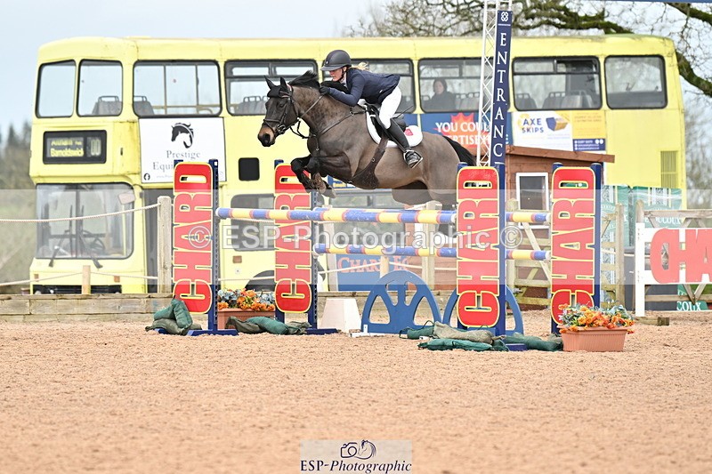 240315A-123550-00972 - Cls 3 Snr Foxhunter