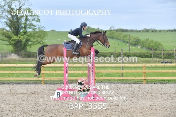 BPP_3555 - CLASS 18 SUN Senior Newcomers/ 1.10m Open