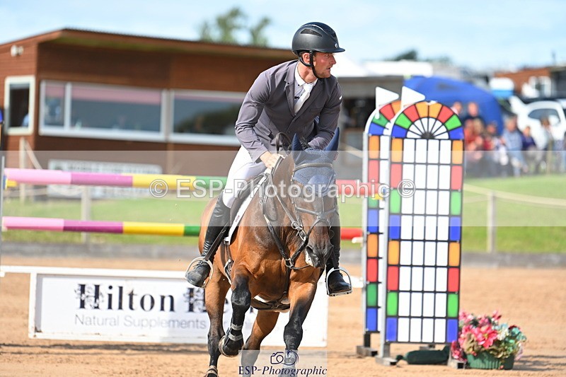 230721A-171331-08038 - Cls 10, 2 Star Big 1.45m Break to End