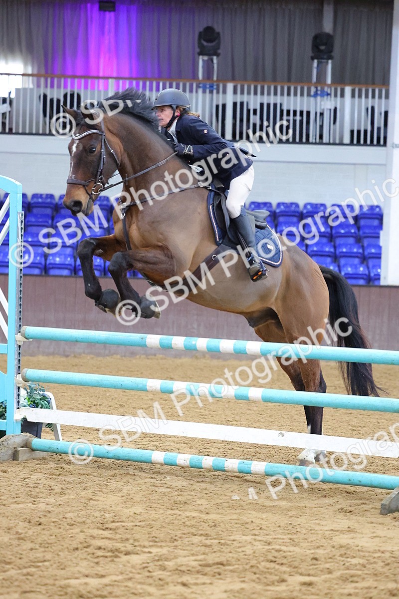 SBM_010037 - Class 21 - Nupafeed Supplements Senior Discovery/ 1m Open - First Round (1.00m)