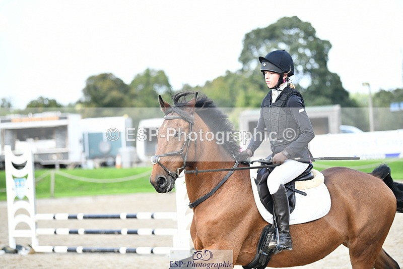 251004A-151023-01704 - Classes 8 & 9 70cm