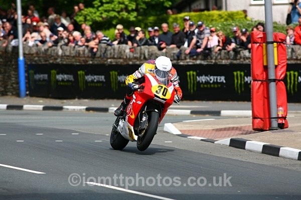  - Senior Race - TT 2010