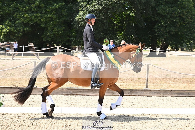 250810A-132647-06647 - Medium SILVER Presentations