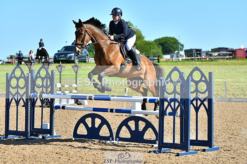 230526A-093623-00900 - Cls 1 Snr 1.05m + 1.10m Open