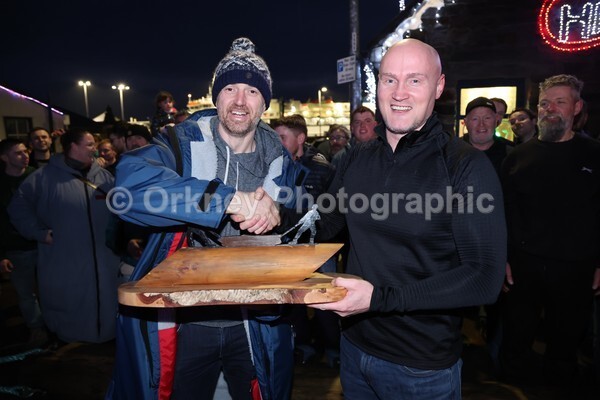 DAD_2099 - Stromness Yule Log Pull