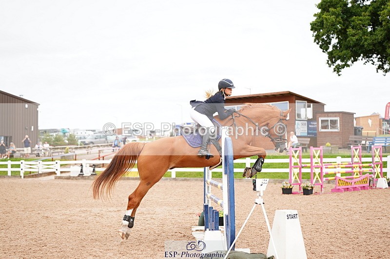 240803A-134756-08308 - Cls 38 1.05m Amateur Qualifier