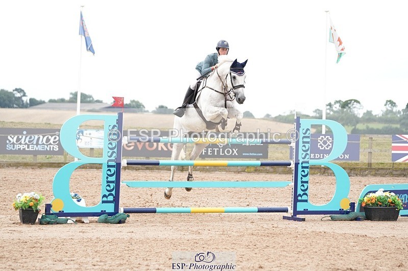 250718-113745-10060 - Cls 2, 3 Star Small Tour Break til End