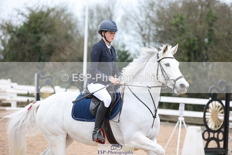 241116X-140836-02403 - Cls 14 A&B Pony Fox & 1.10m Open
