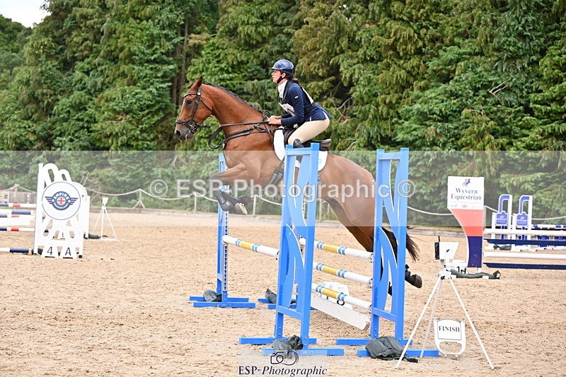 250802A-153322-06335 - E-211-Torie.Sleep-CLEVER