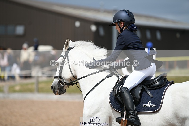 250807-132534-01167 - 80cm Round 2