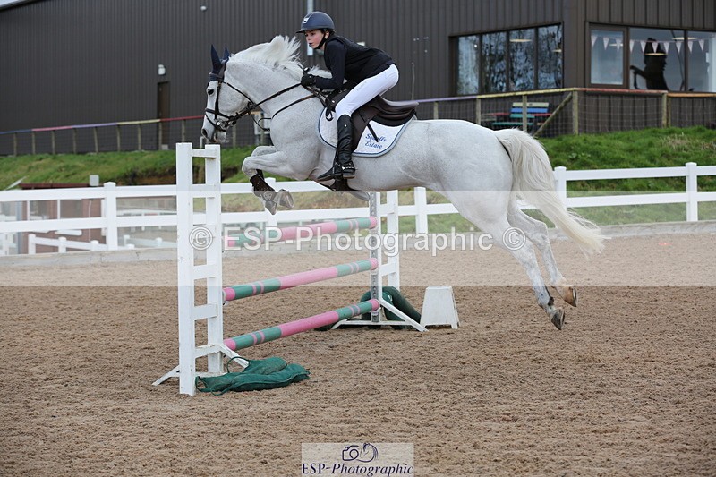 240211A-115532-02627 - Cls 5 Pony Newcomers & 1m Open