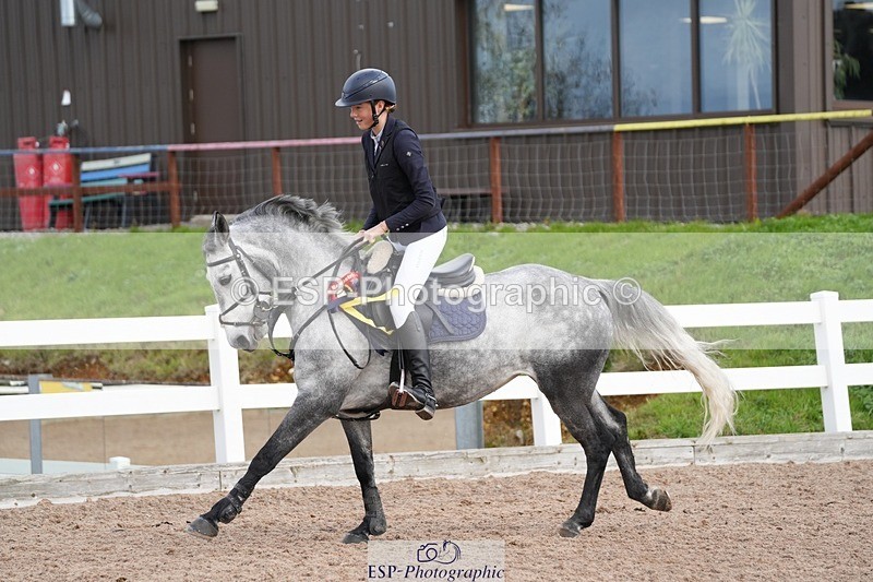 251026-123151-02420 - Cls 4 Pony Winter Novice + 80cm Open