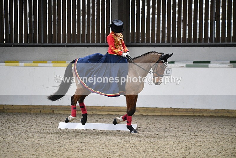 WJ5_9362 - Time 13:04 to 13:41 Fancy Dress DTM