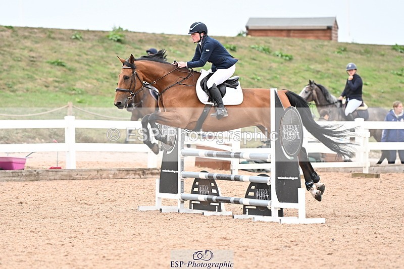 250819B-181046-00955 - 90cm