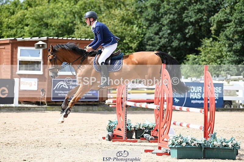 250801-104910-04450 - Cls 21 A&B Snr Disc & 1.00 Open