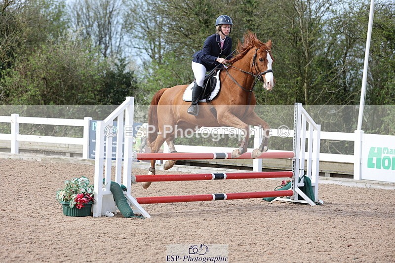 240406A-105001-02878 - Cls 20 British Novice and 90cm Open