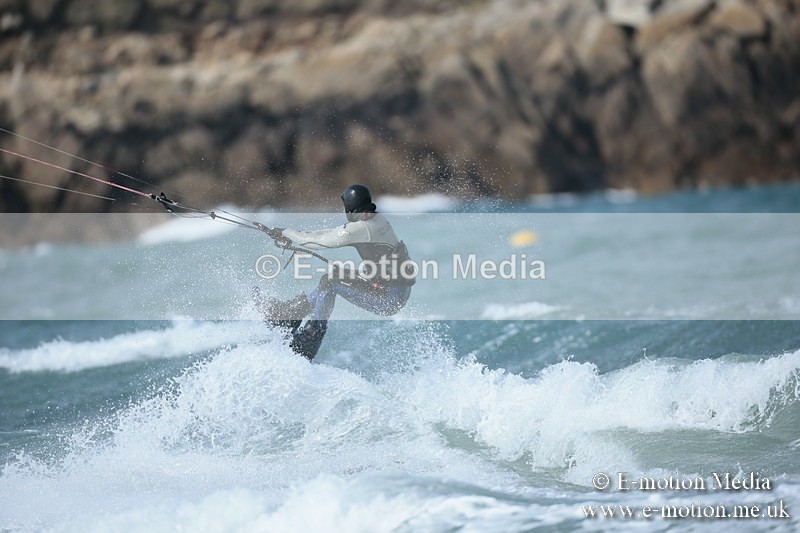 KS 020413-118 - Kite Surfing