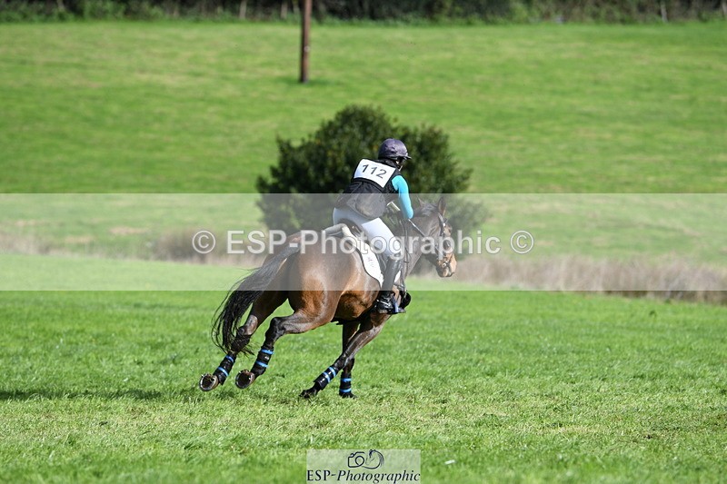 251024A-120633-09169 - B-112-Christina.Wiederkehr