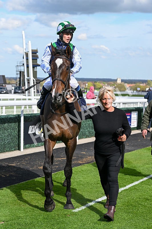 160425-Race 5-Kokanee-3482 - Race 5