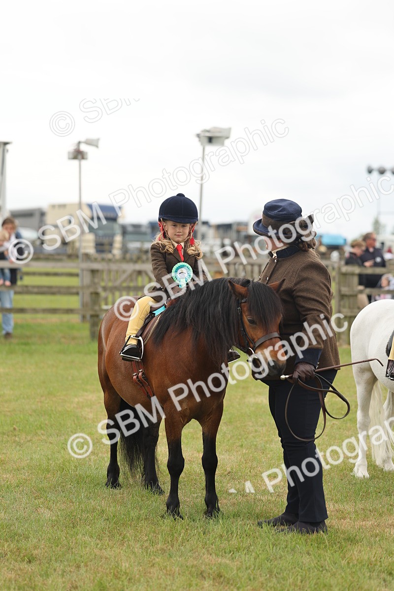 SBM_06821 - Class 74-75 - M&M Lead Rein and First Ridden Pony