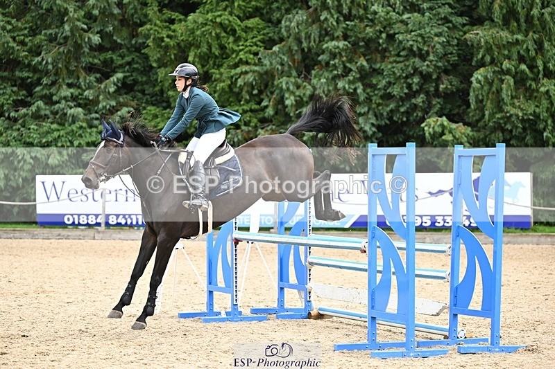 240817-123519-01261 - 04 Snr 1.05m