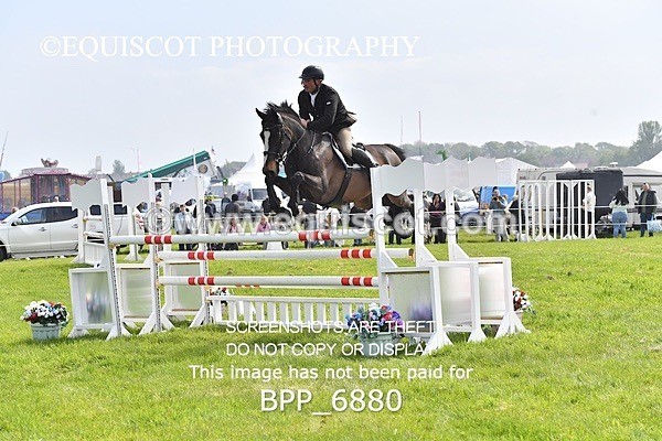 BPP_6880 - CLASS 3 RHS Fox Champ Qual (1.20m)