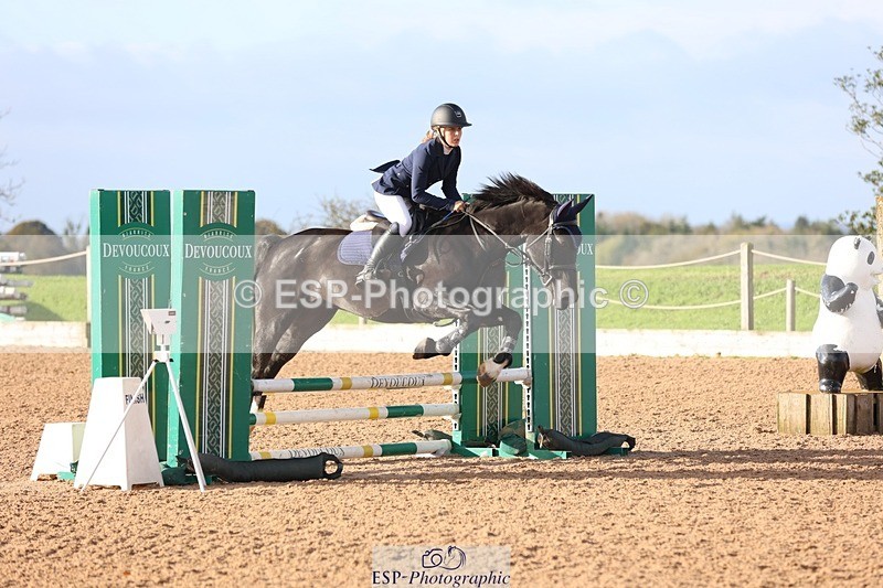 251025-101101-00821 - Cls 21+22 Club and Schools 60cm