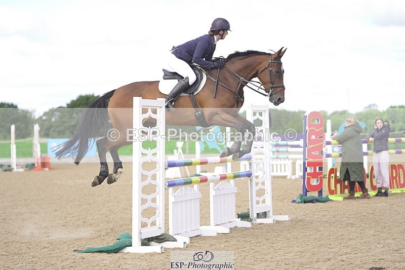 230806A-111756-01550 - Cls 13 Snr Newcomers & 1.10m Open