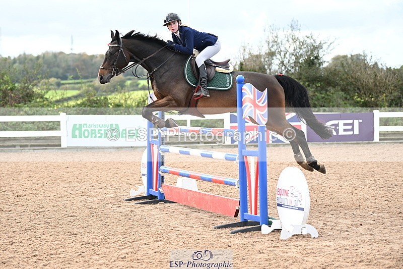 241023A-152326-01177 - Cls 5 Foxhunter and 1.20m Open