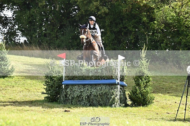 250831-101357-06275 - H-353-Amanda.Taylor