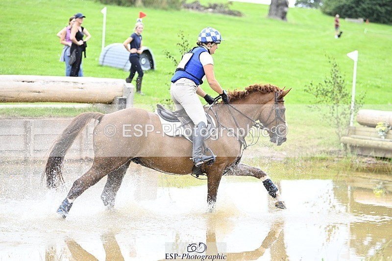 240803-105657-01774 - 072-Ruby_Russo-JUST_ORANGE