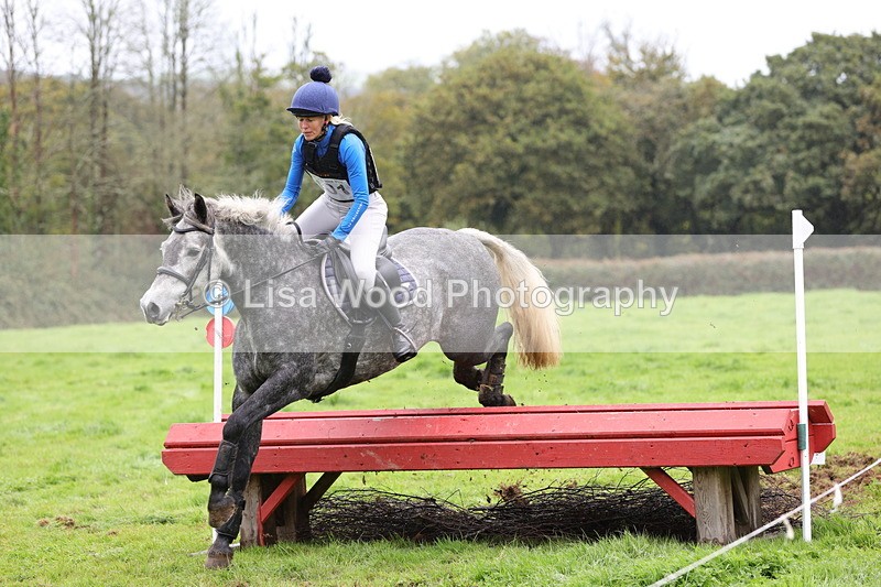 1X9A1860 - Class 4: 80cm Red Table