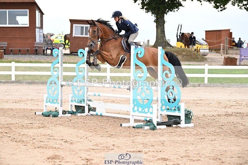 250727-085348-08638 - Cls 31 British Novice and 90cm