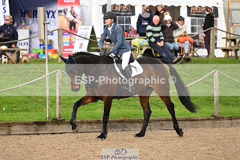 251024A-102057-06411 - B-135-Eva.Carse