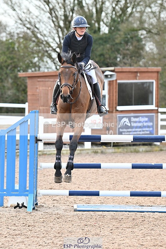 231208A-135911-01062 - Cls 6 Foxhunter & 1.20m Open