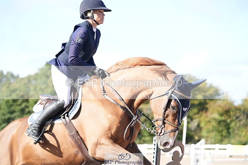 250912-100402-03519 - Cls 21 Snr British Novice and 90cm Open