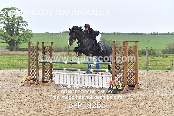 BPP_8266 - CLASS 19 SAT CLASS 19 SAT Senior Newcomers/ 1.10m Open