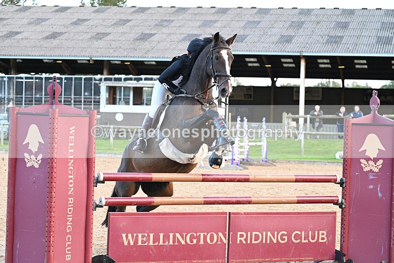 WJ7_6822 - Time 17:12 to 17:30