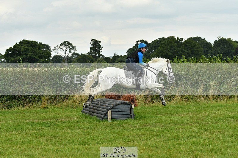 230817-142001-01239 - Theo's 2nd Group - XC