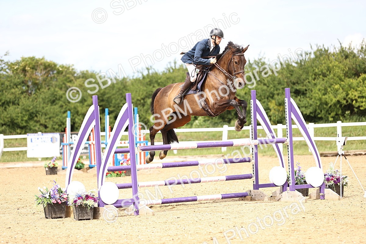 SBM_007858 - Class 19 - Senior Newcomers - 1.10m